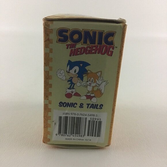 Sonic The Hedgehog Collectible Figures Tails Running Press Mini Book New 2008 - Picture 3 of 7
